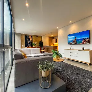 https://apt-edificio-nuevo-lujoso-ascensor-directo-2-99-tower.colombiamedellinhotels.com